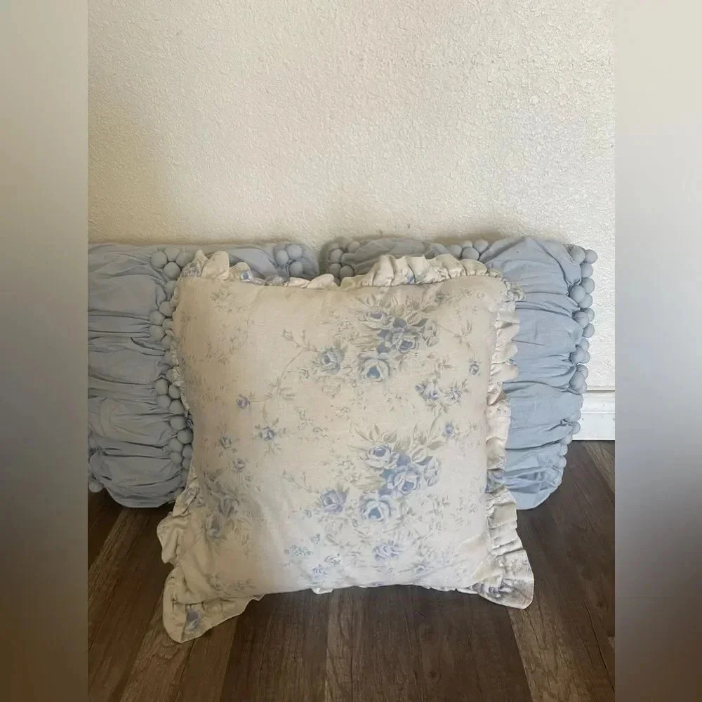 SIMPLY SHABBY CHIC FRENCH FARMHOUSE BLUE RUCHED FLOWER PILLOW HTF RARE - Picture 1 of 16